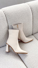 Mirie Boots - Ivory
