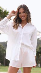 Stellan Shorts - White