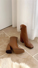 Alias Mae Alana Boot - Tan Leather