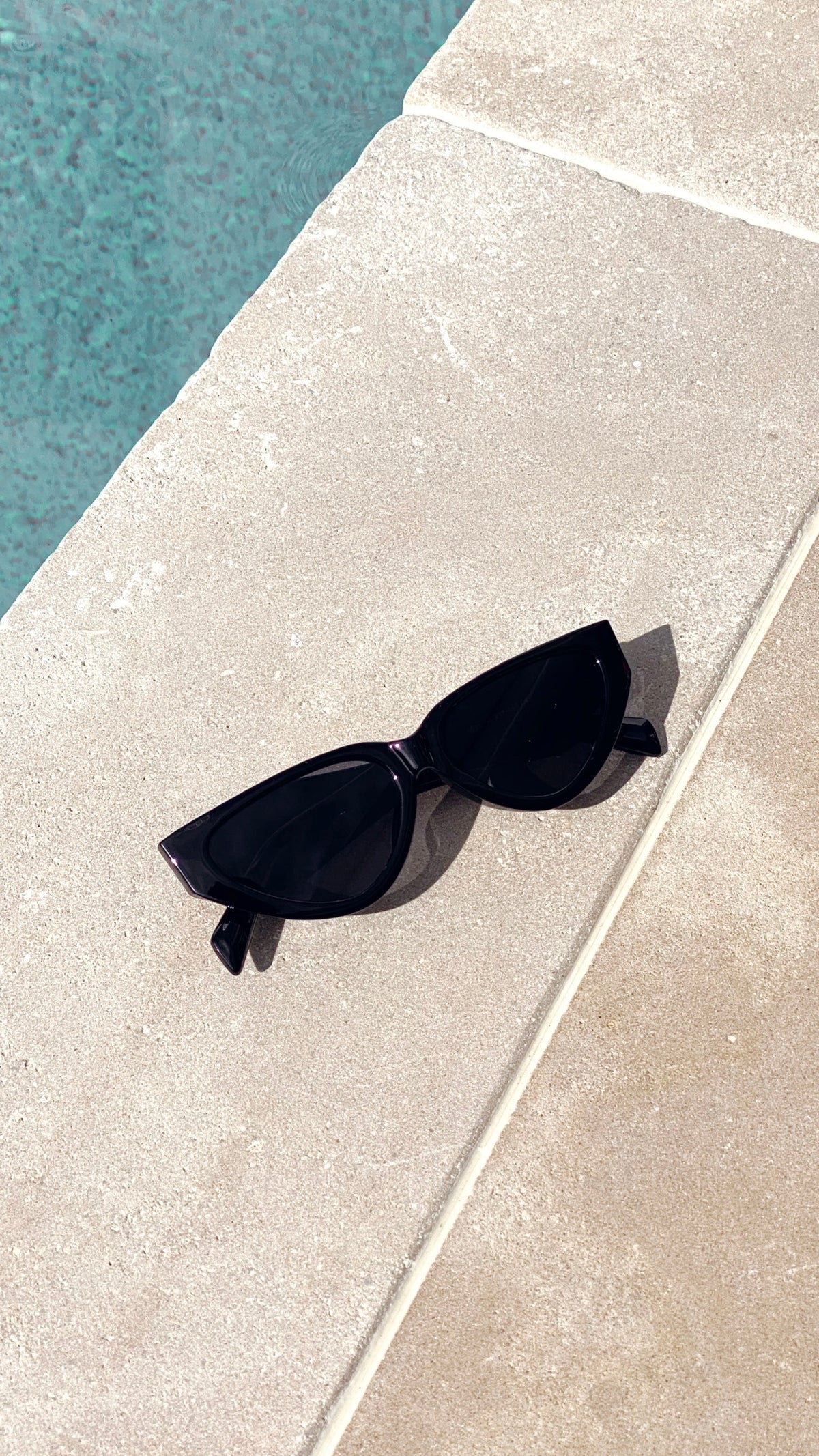 Carla Sunglasses - Black