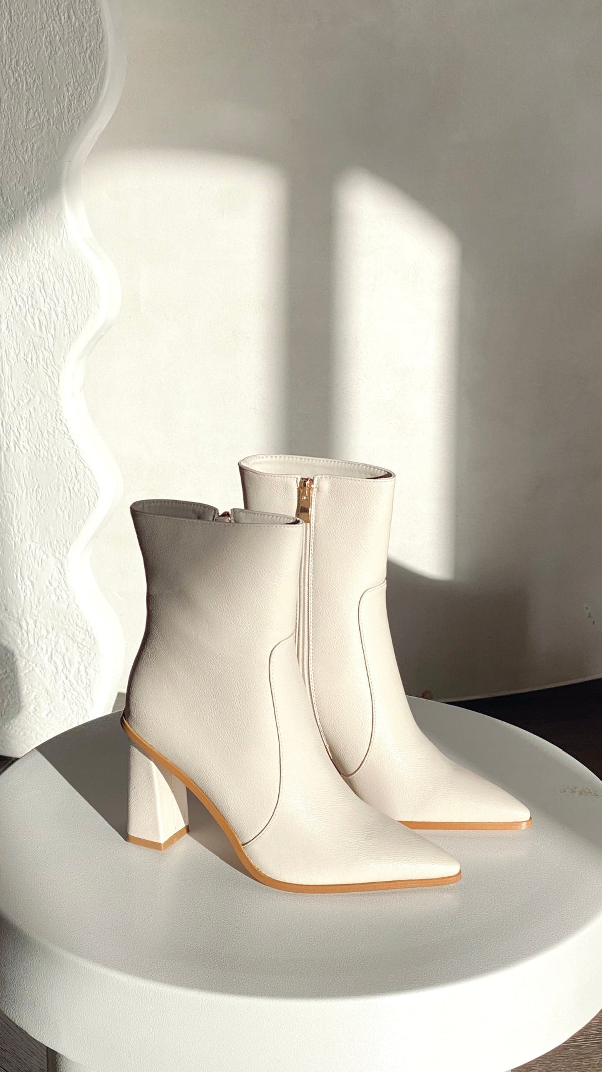 Mirie Boots  - Ivory