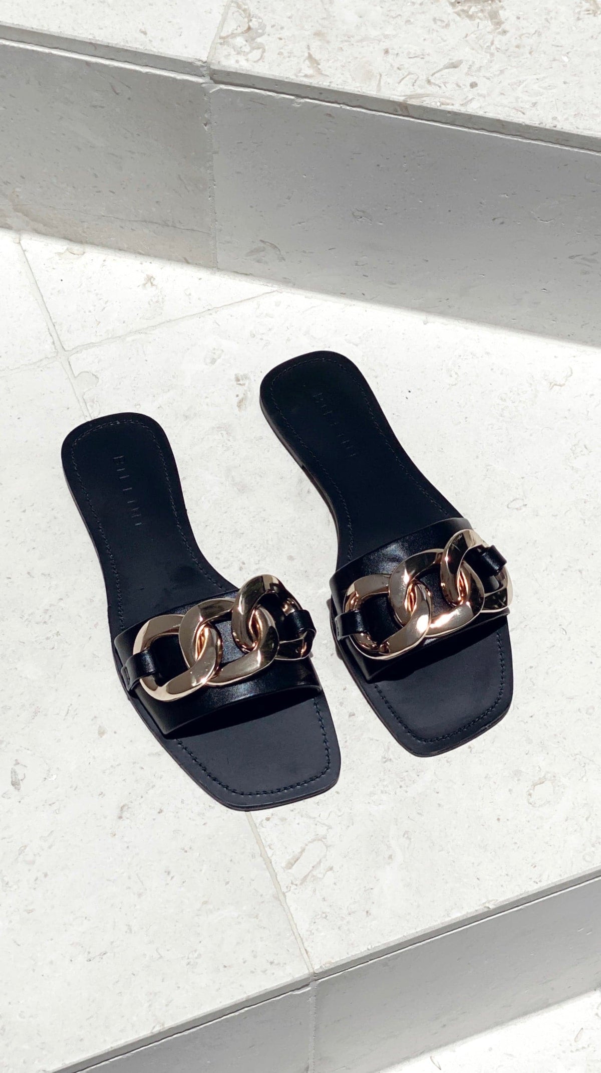 Farris Slide - Black