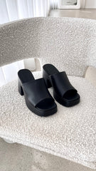 Leslie Heel - Black