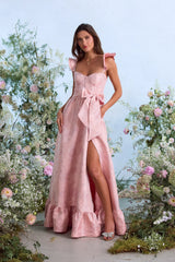 The Veronica Dress in Light Pink Windsor Brocade