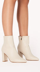 Stazie Boot - Plaster